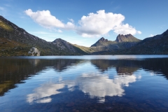 Cradle Mountain reflected in Dove Lake
